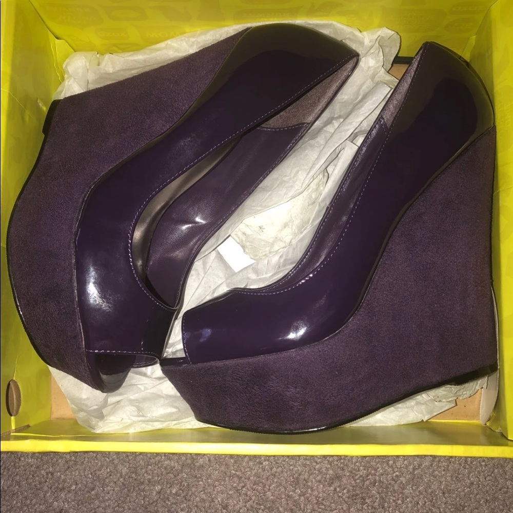 Purple Wedges